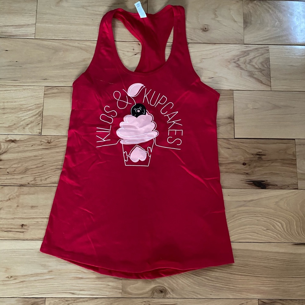 Wodbottom cupcake tank, S